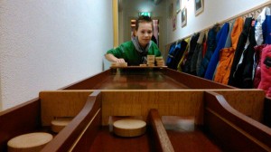 Djairo aan het sjoelen